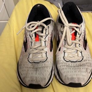 Brooks White and Red Athletic Shoes